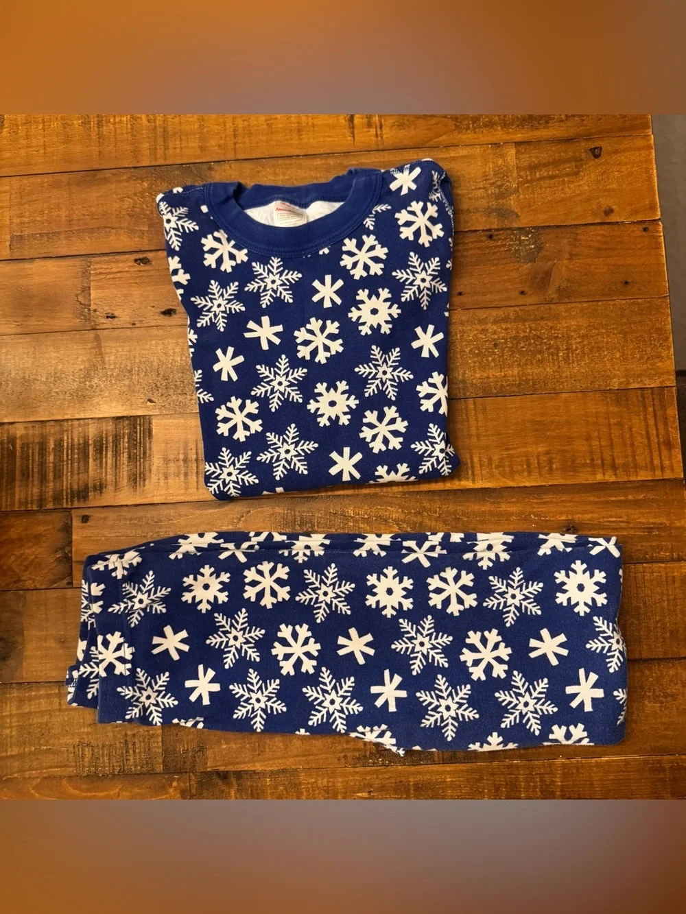 HANNA ANDERSSON Snowflake Holiday PJ Set